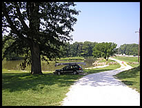 parking and park overview at US 35 in Greentown